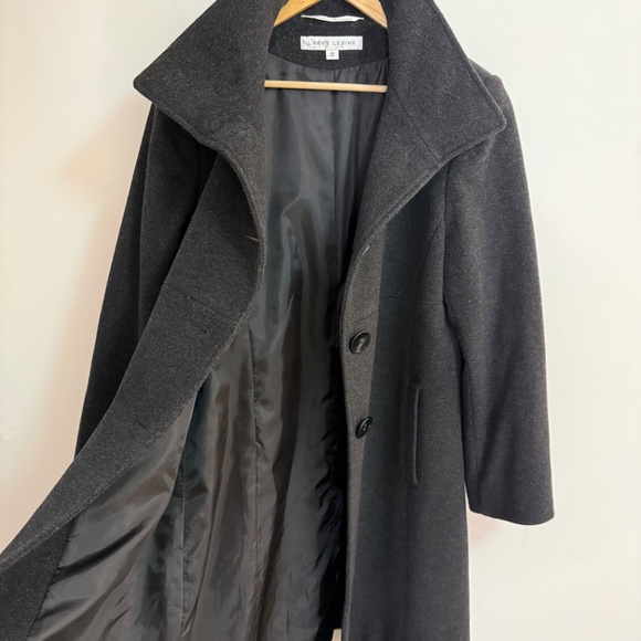 Larry Levine Dark Charcoal,Wool & Cashmere Blend Coat - Size 12 - Picture 8 of 11